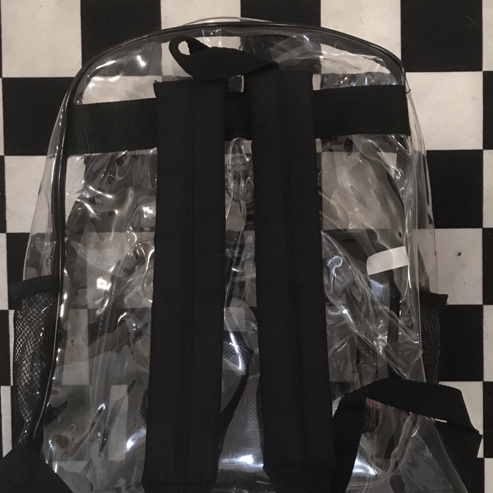 Large clear backpack - Picture 4 of 5